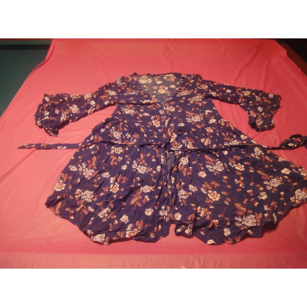 American Eagle Outfitters M wrap style flower floral flowy dress